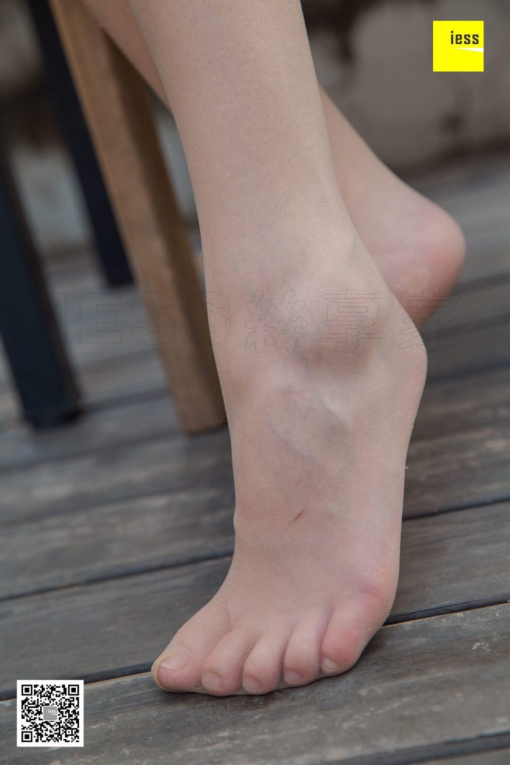 IESS异思趣向 SXJ.404 Yun Zhi