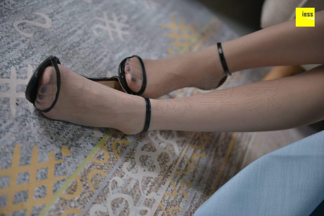 IESS异思趣向 SXJ.408 Qi Qi