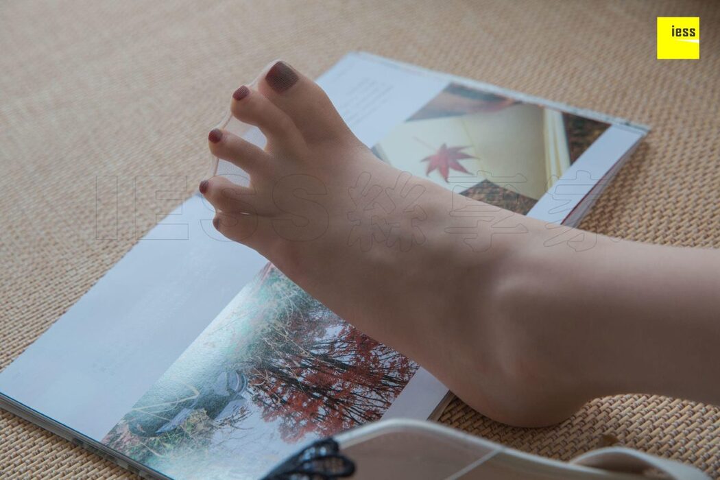 IESS异思趣向 SXJ.413 Jiu Mei