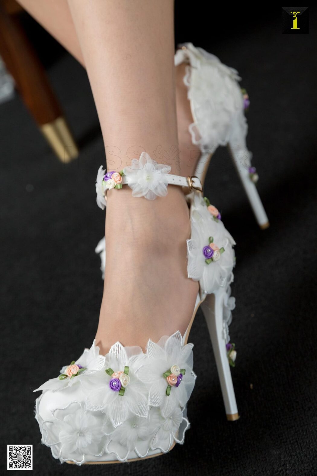 IESS异思趣向 No.540 Yu Zi