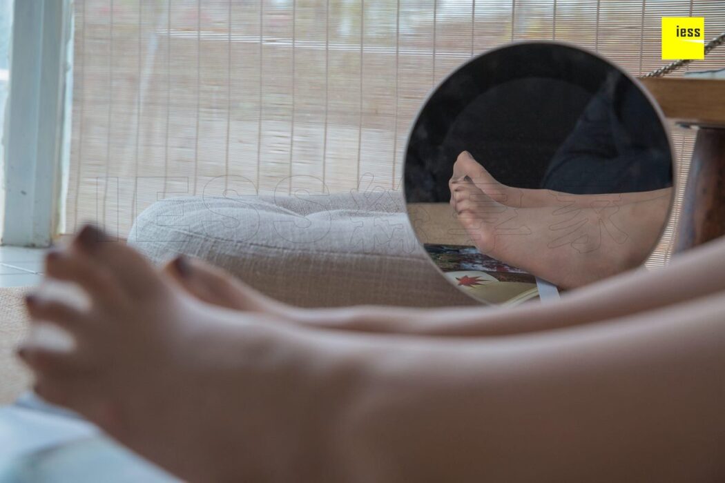 IESS异思趣向 SXJ.413 Jiu Mei