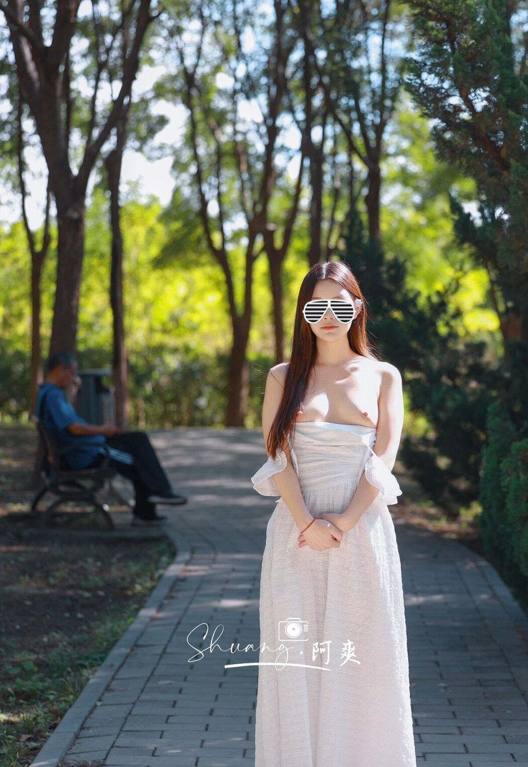 A Shuang Shuang阿爽 Photography – 私拍露出 嫩模福利订阅 Part01 (75P – 27V)