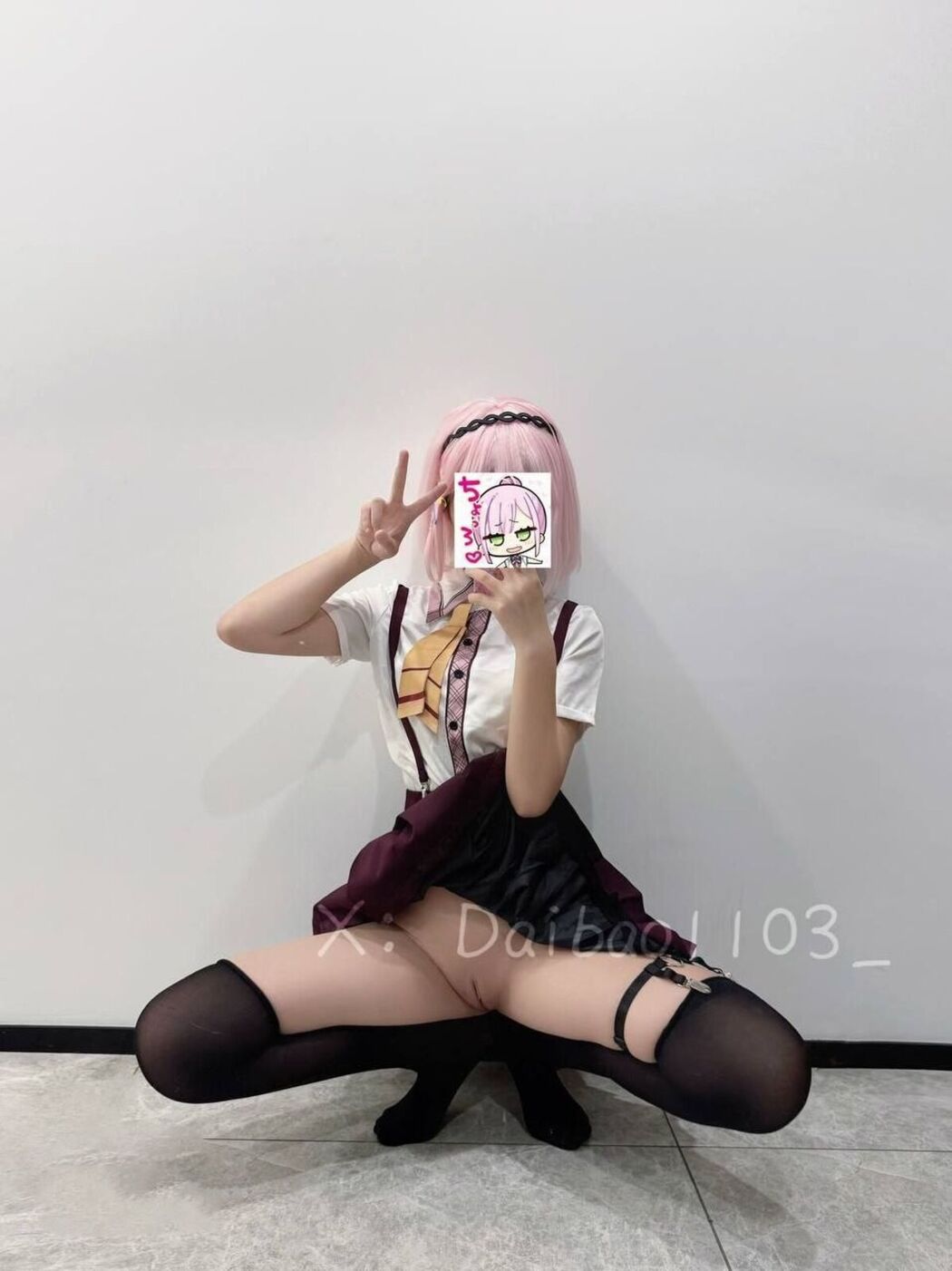 Coser@一枚呆呆 &#8211; 极品萝莉 (90P &#8211; 81V)