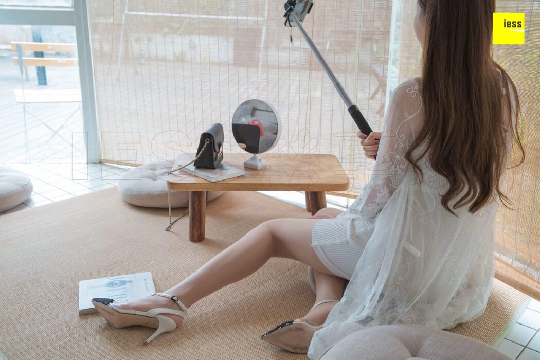 IESS异思趣向 SXJ.413 Jiu Mei