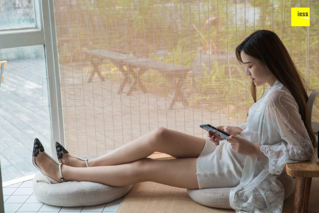 IESS异思趣向 SXJ.413 Jiu Mei