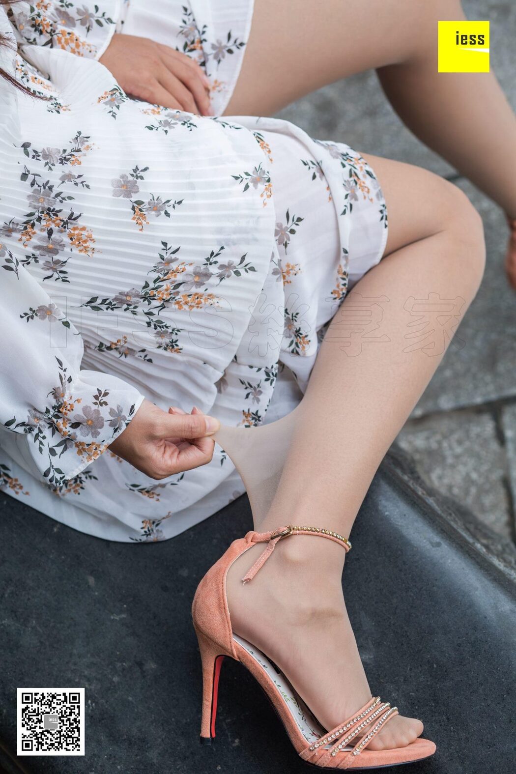 IESS异思趣向 SXJ.414 Wan Ping