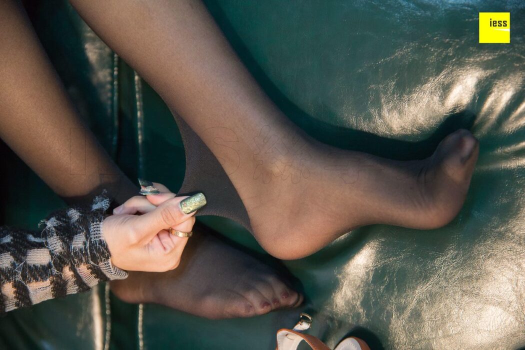 IESS异思趣向 SXJ.412 Xiao Han