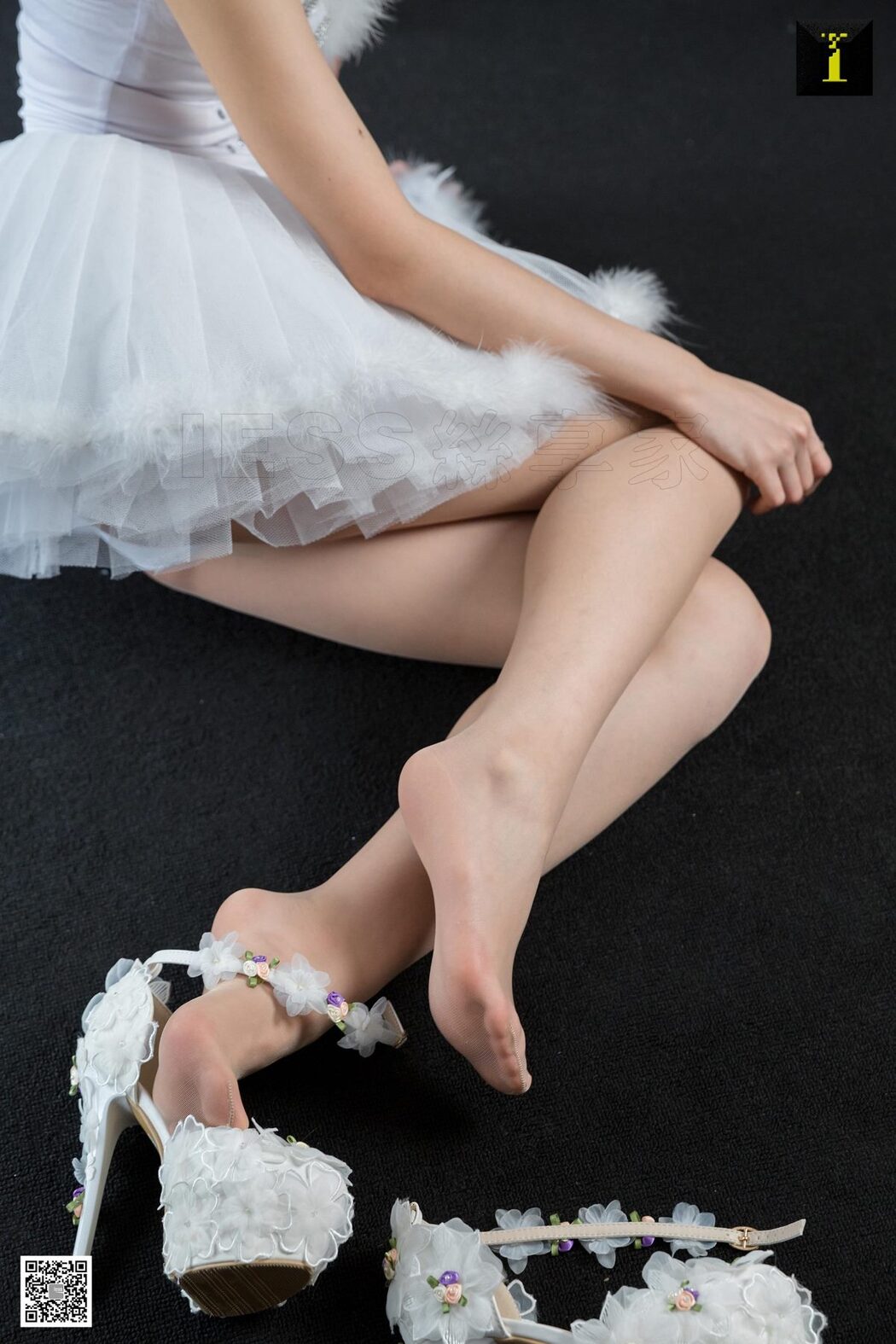 IESS异思趣向 No.540 Yu Zi