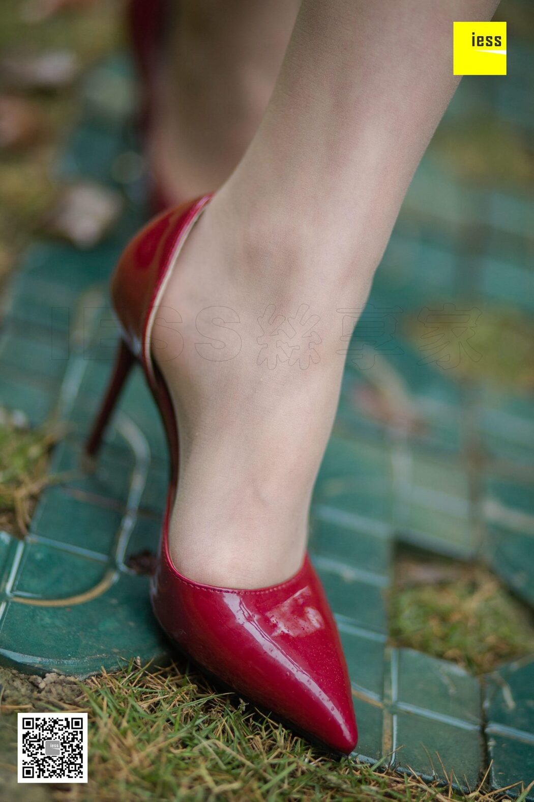 IESS异思趣向 SXJ.410 Yun Zhi