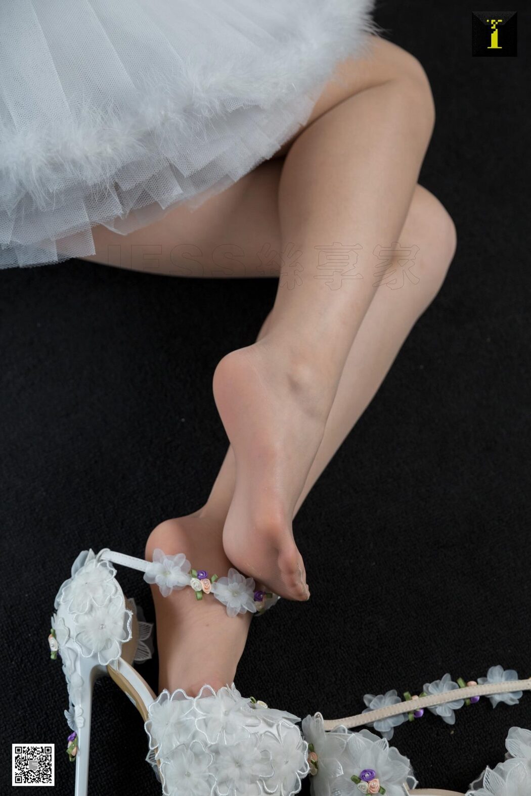 IESS异思趣向 No.540 Yu Zi