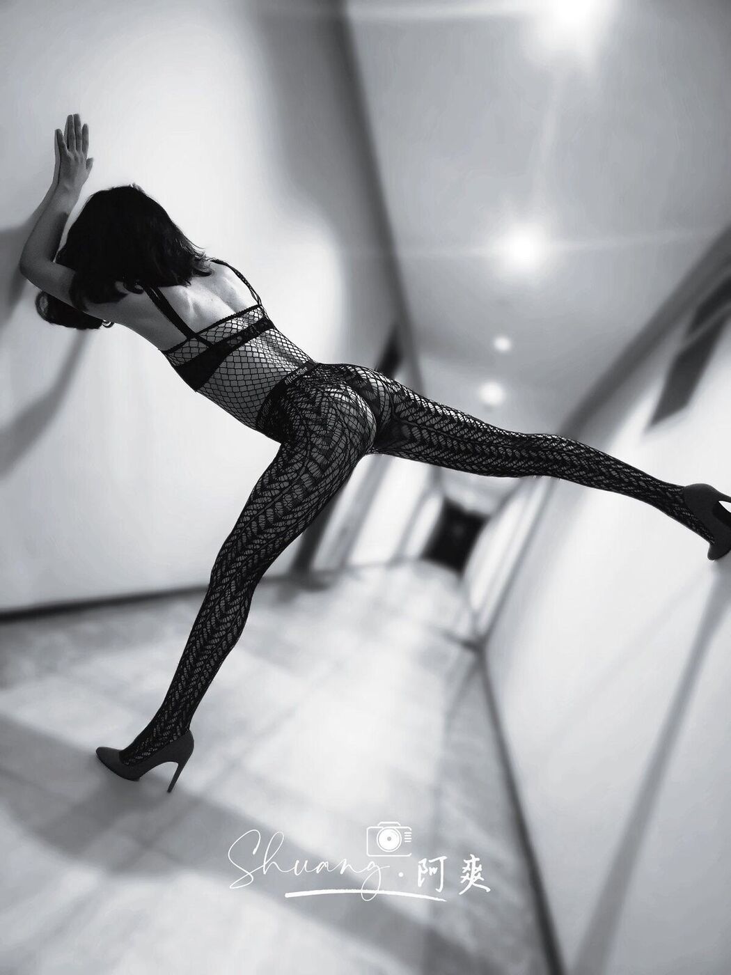 A Shuang Shuang阿爽 Photography – 私拍露出 嫩模福利订阅 Part01 (75P – 27V)