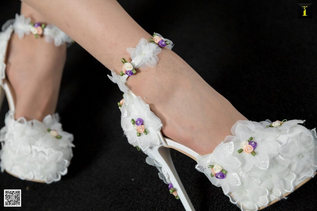 IESS异思趣向 No.540 Yu Zi