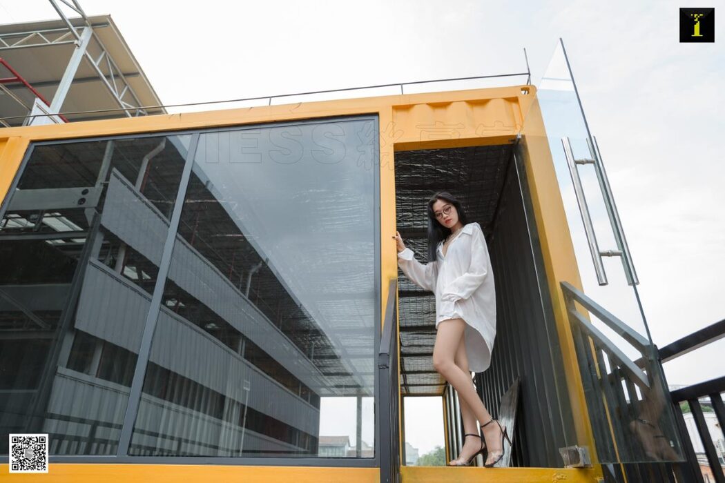 IESS异思趣向 No.533 Ke Le