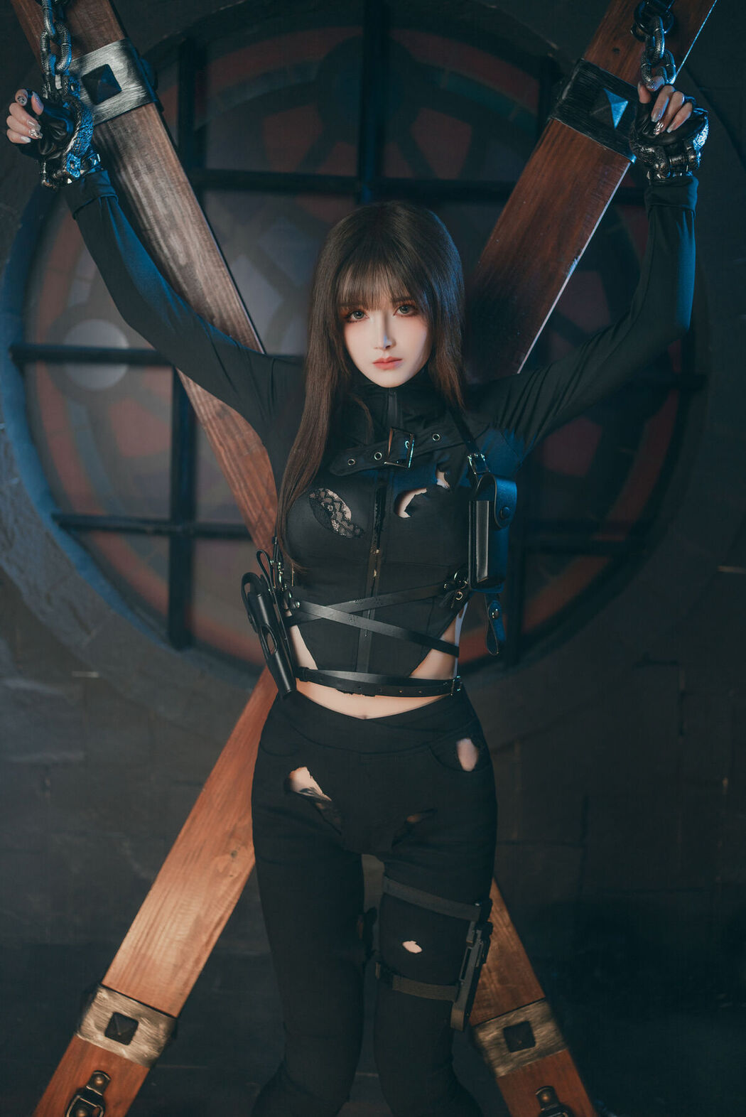 Coser@鹿八岁 &#8211; 特工的堕落 后篇 Part01 (56P &#8211; 1V)