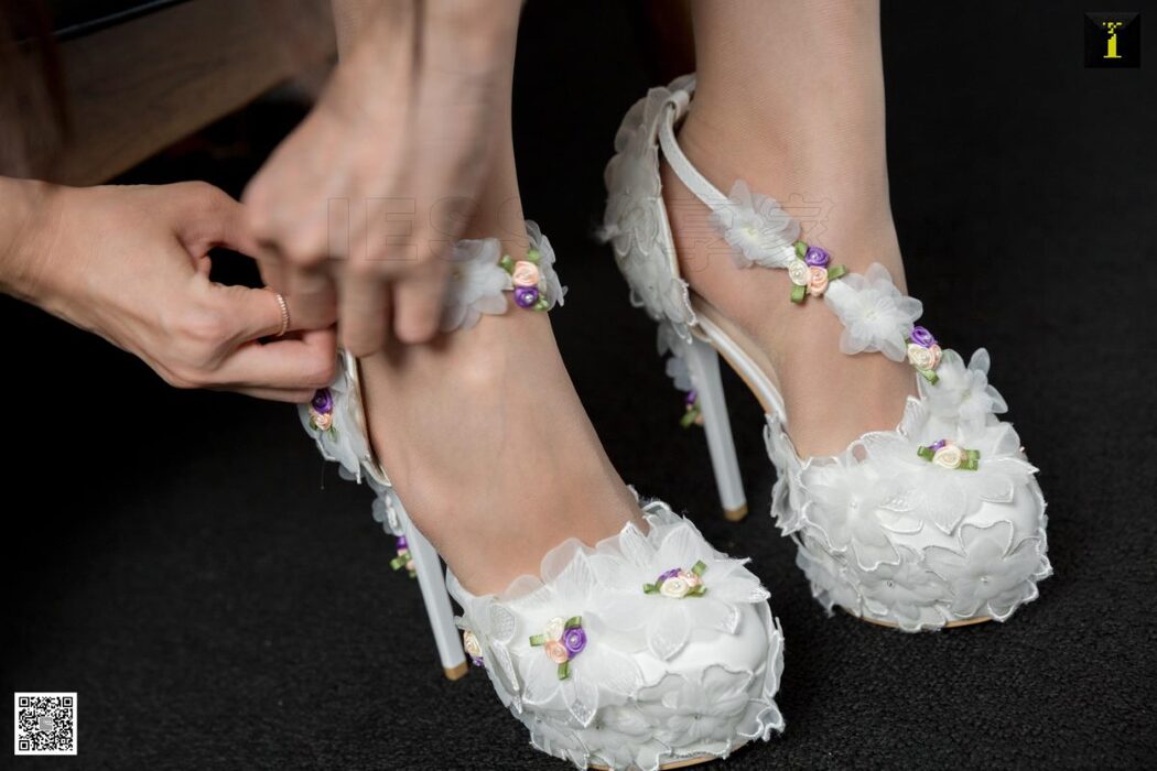 IESS异思趣向 No.540 Yu Zi