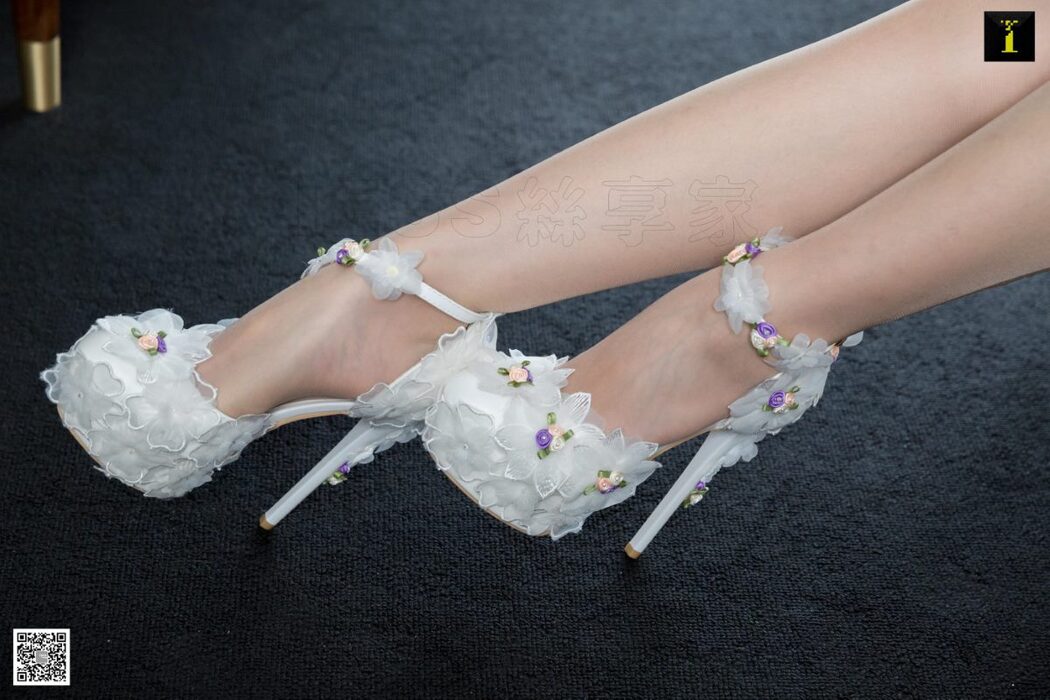 IESS异思趣向 No.540 Yu Zi