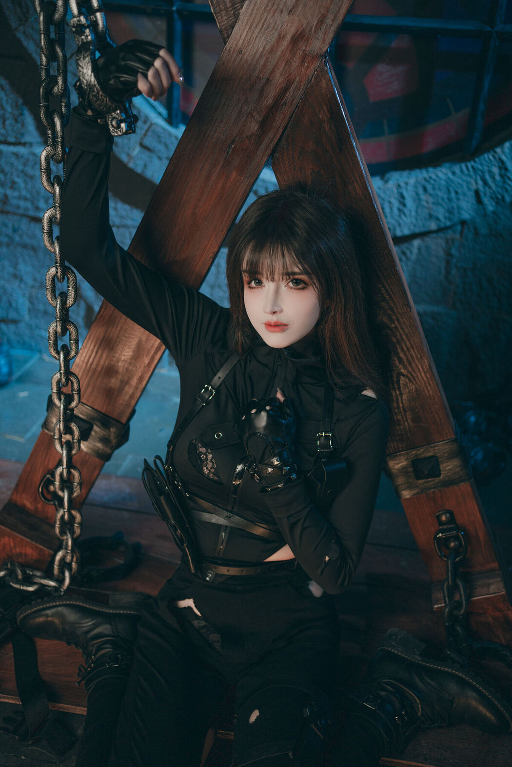 Coser@鹿八岁 &#8211; 特工的堕落 后篇 Part01 (56P &#8211; 1V)