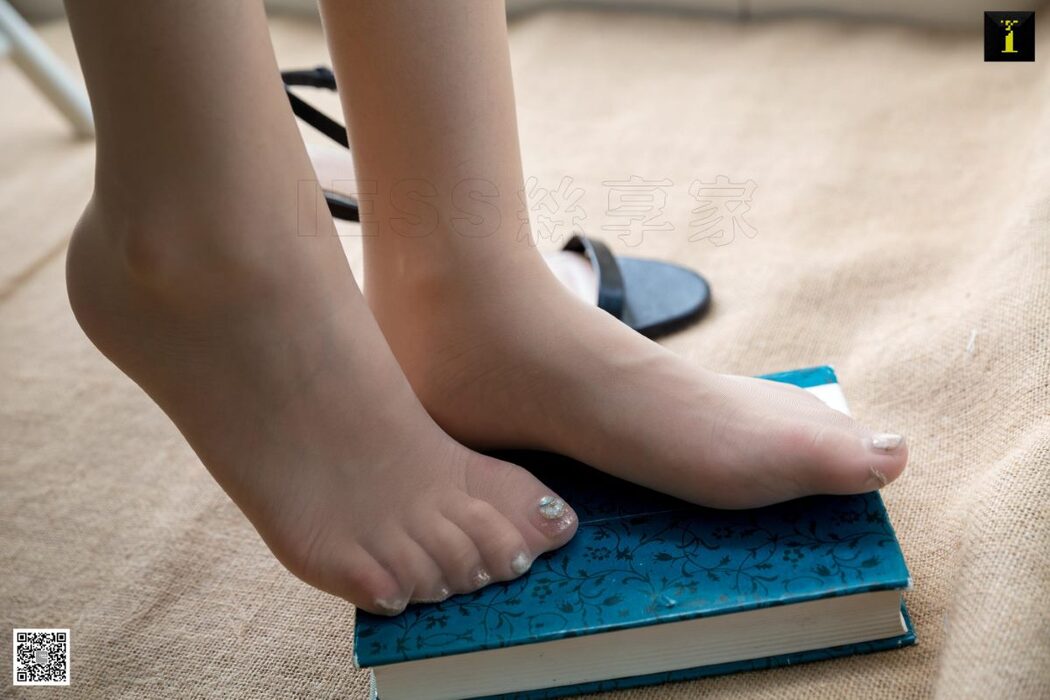 IESS异思趣向 No.550 Ke Le