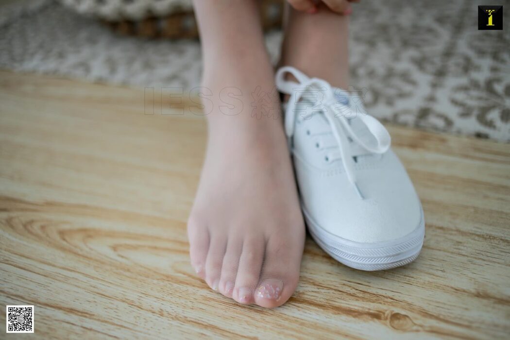 IESS异思趣向 No.549 Xiao Shan