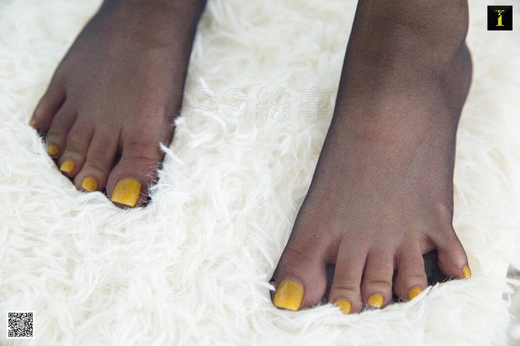 IESS异思趣向 No.592 Ke Le