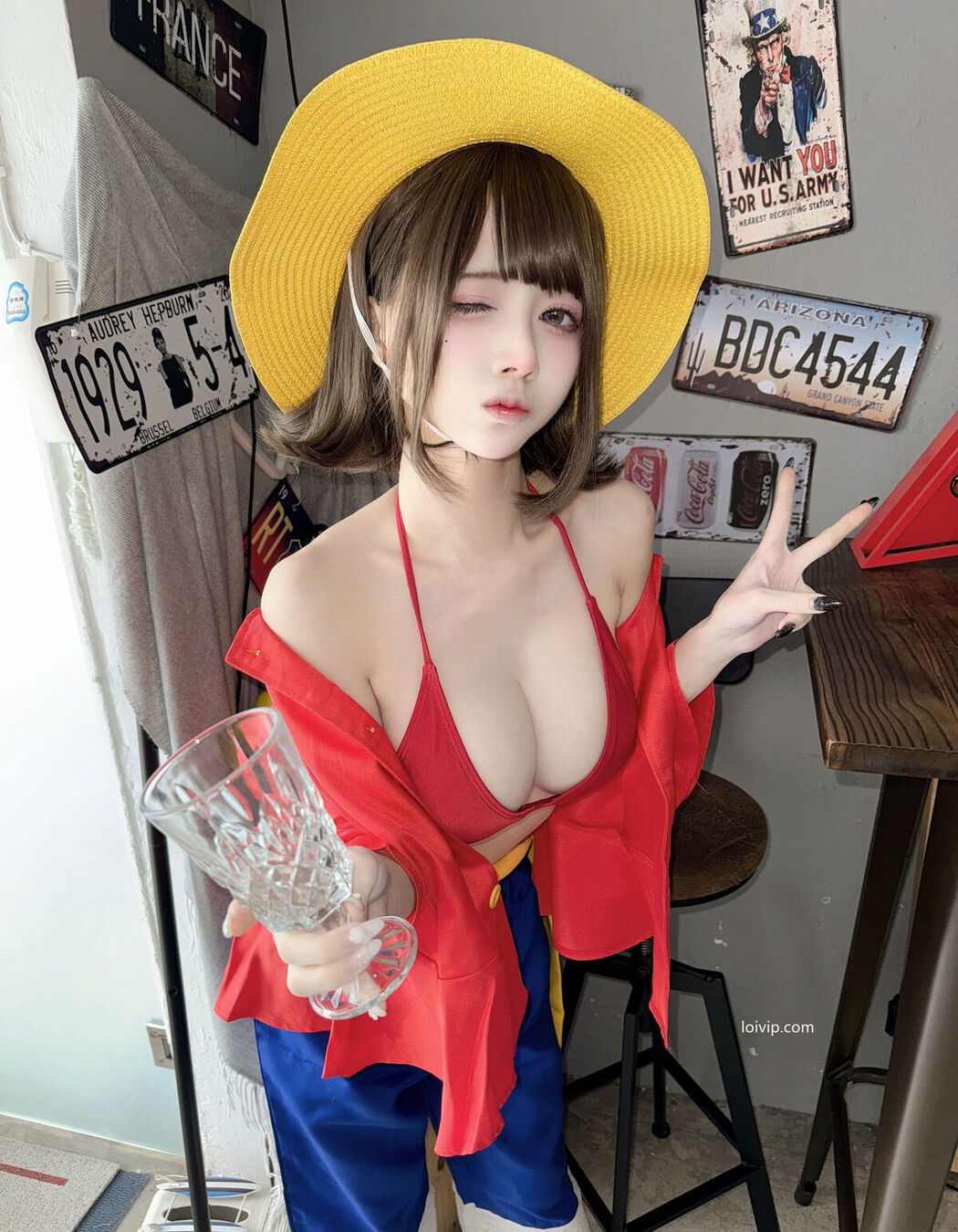 Coser@沖田凜花Rinka &#8211; 海盗凛香 (47P &#8211; 2V)