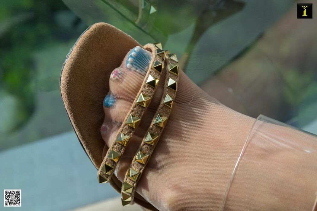 IESS异思趣向 No.599 Jiu Mei