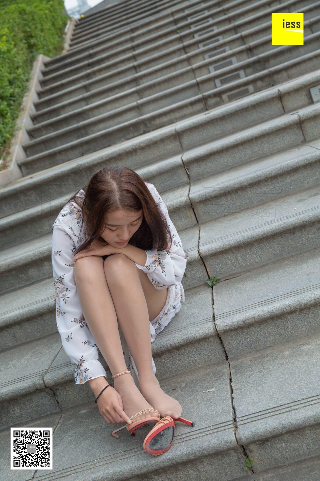 IESS异思趣向 SXJ.414 Wan Ping