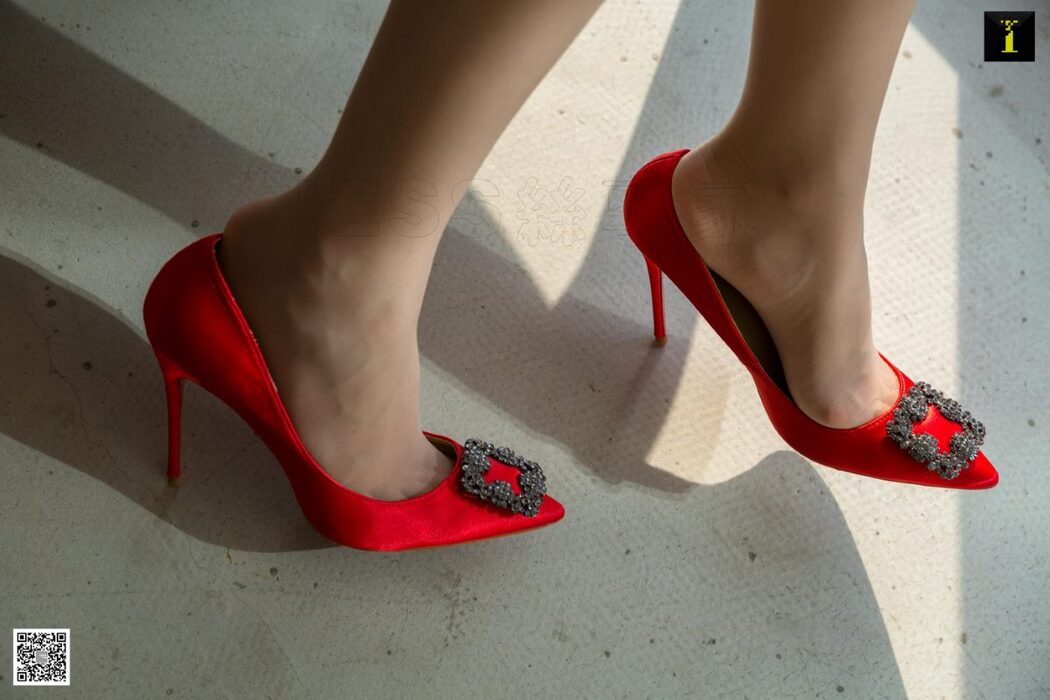 IESS异思趣向 No.603 Jiu Mei