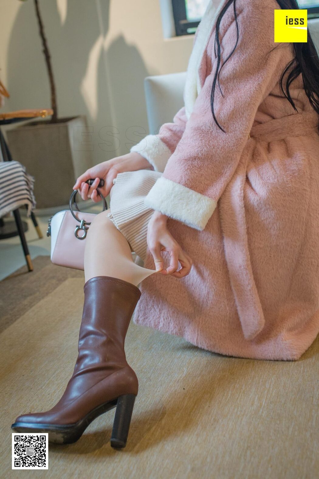 IESS异思趣向 SXJ.420 Miao Jie