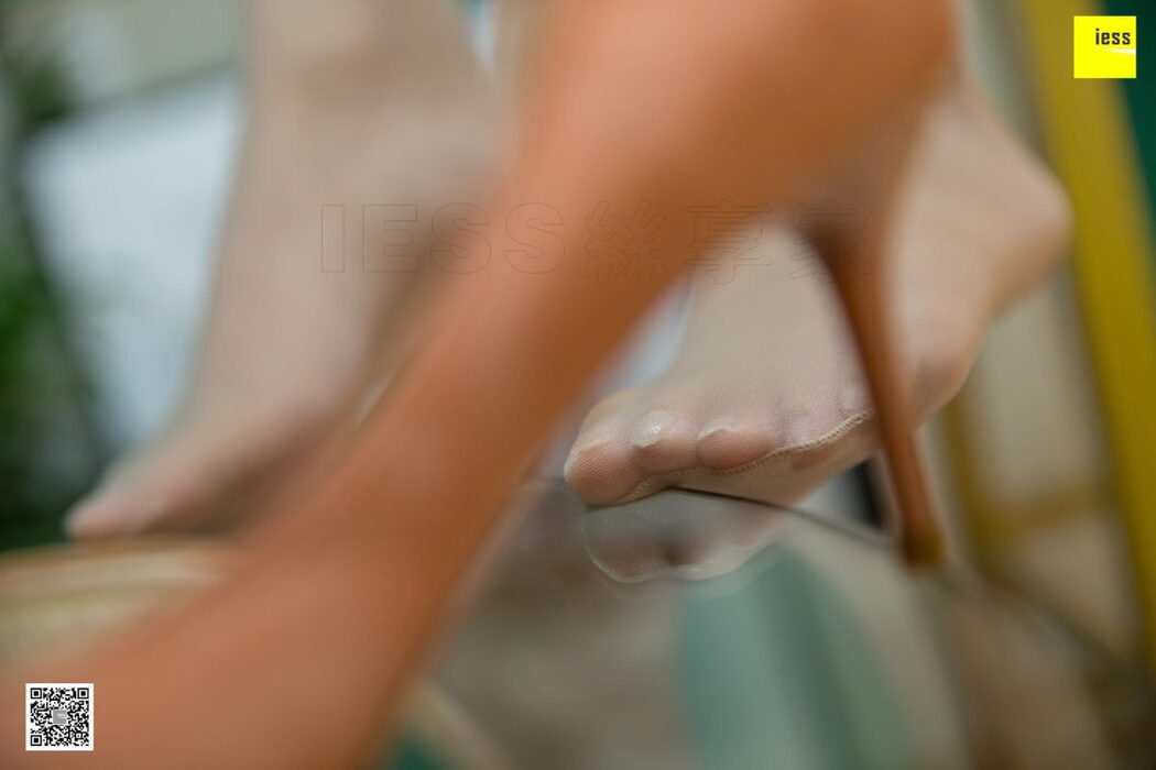 IESS异思趣向 SXJ.421 Wan Ping