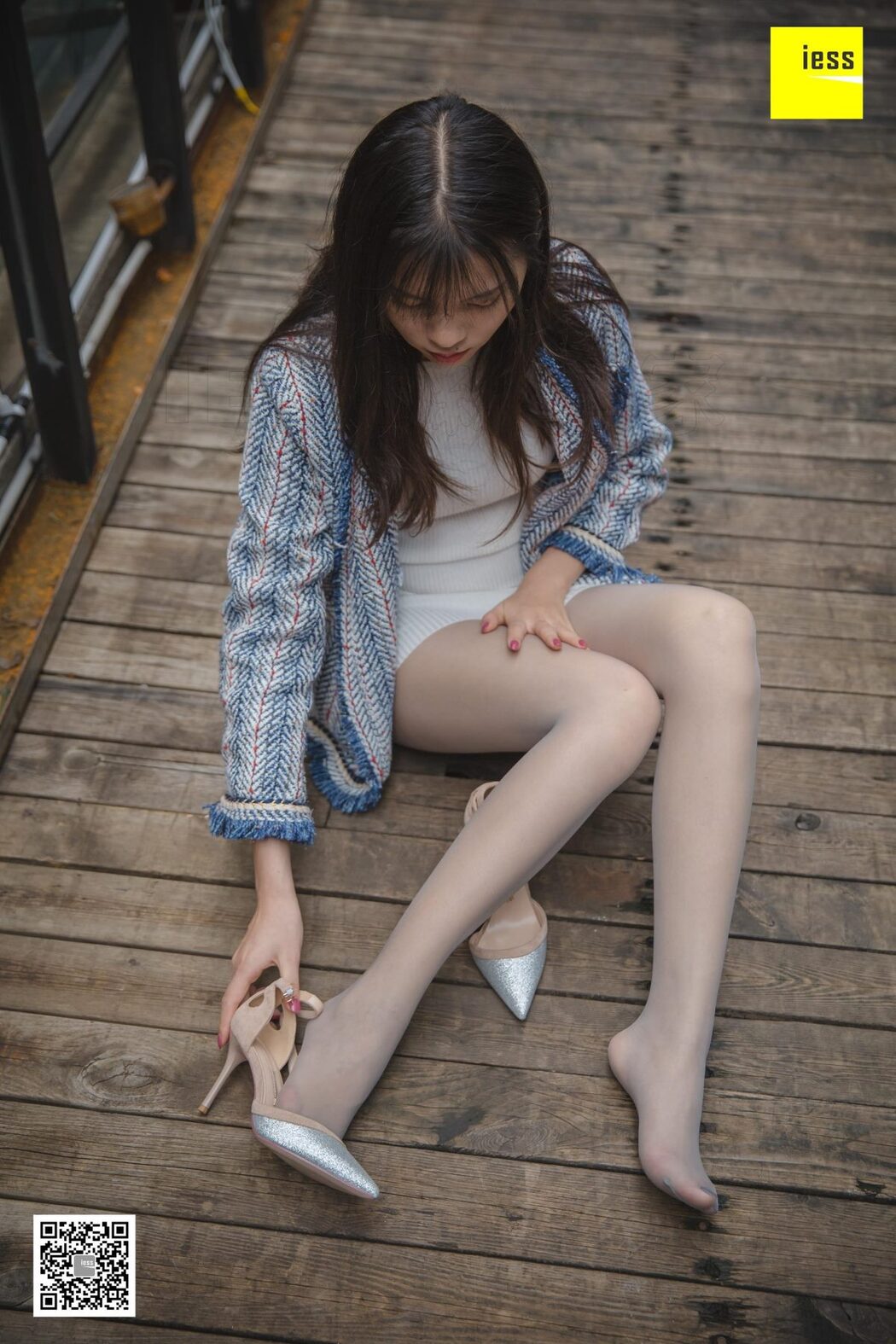 IESS异思趣向 SXJ.435 Qi Qi