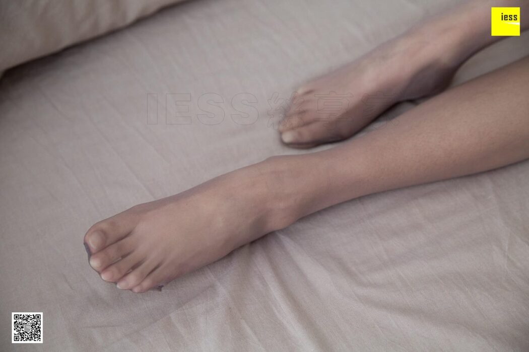 IESS异思趣向 SXJ.459 Wan Ping