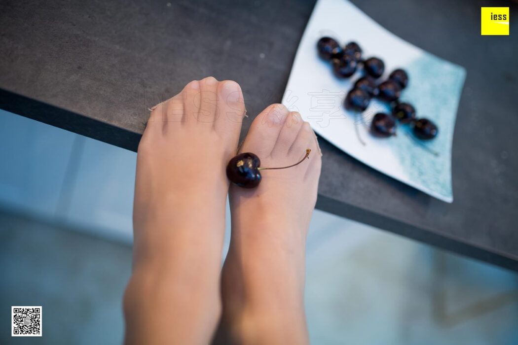 IESS异思趣向 SXJ.434 Wan Ping