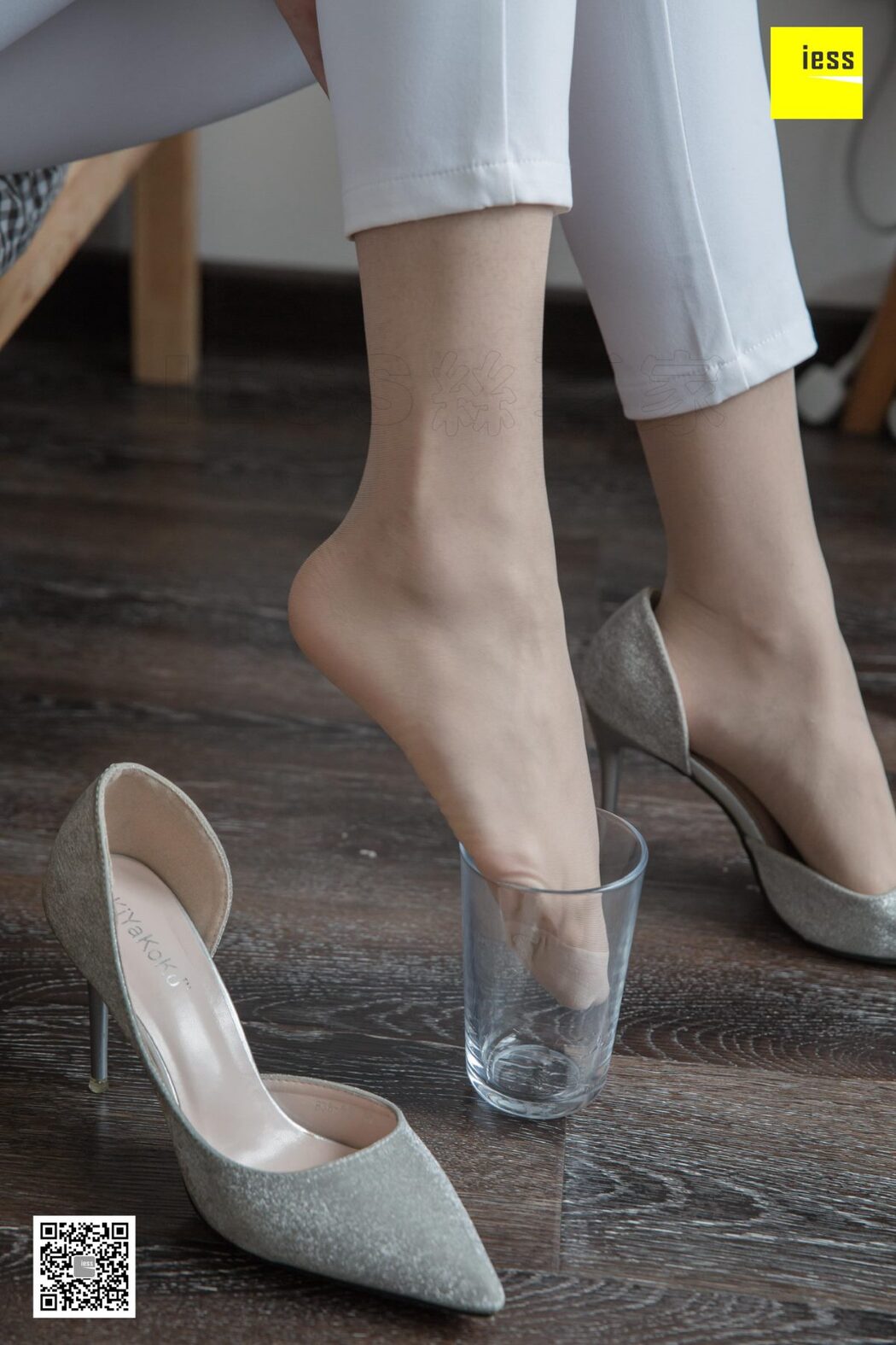 IESS异思趣向 SXJ.438 Xiao Yu