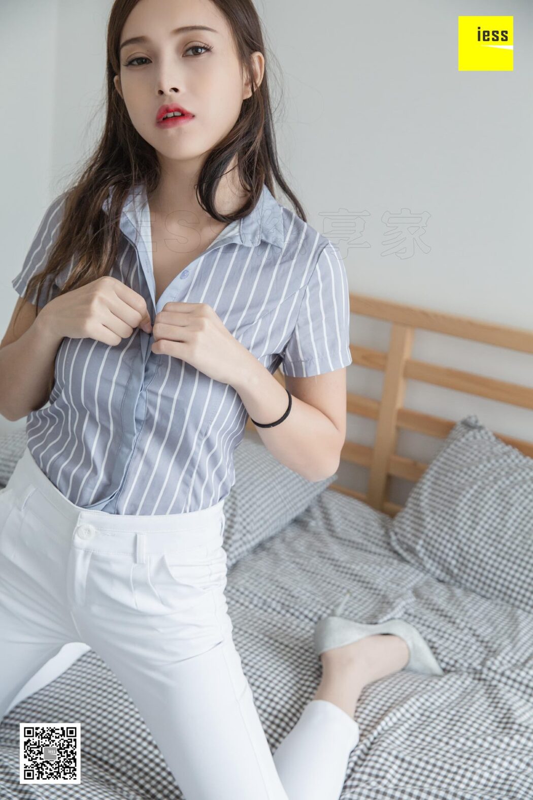 IESS异思趣向 SXJ.438 Xiao Yu