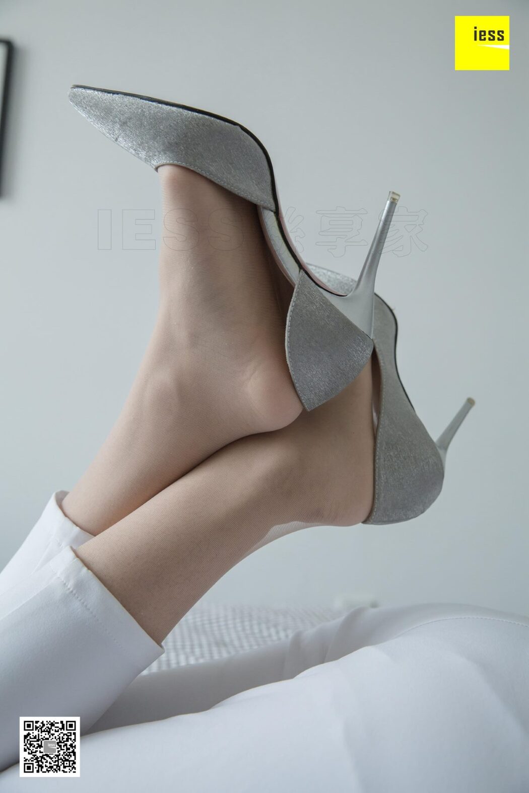 IESS异思趣向 SXJ.438 Xiao Yu