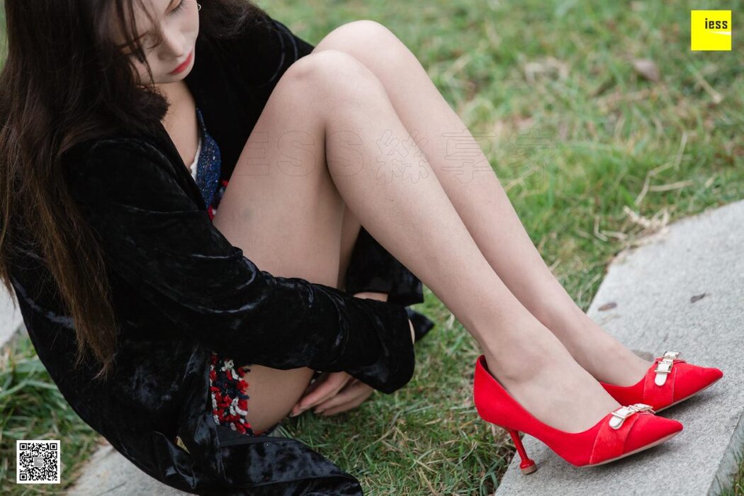 IESS异思趣向 SXJ.424 Xiao Yu