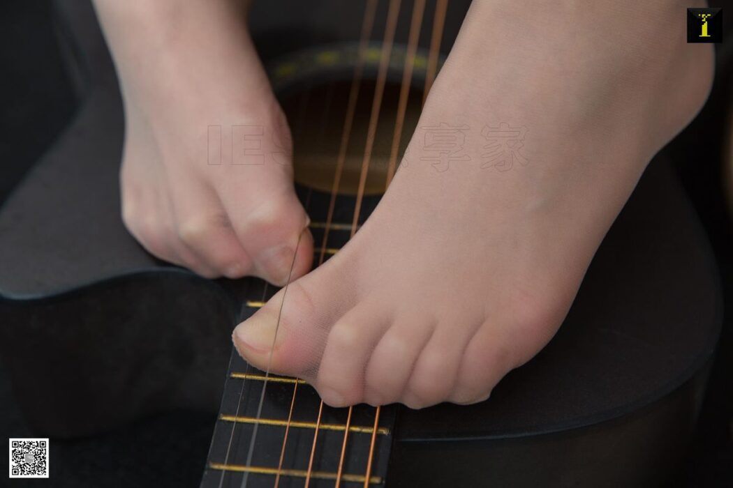 IESS异思趣向 SXJ.474 Zi Qi