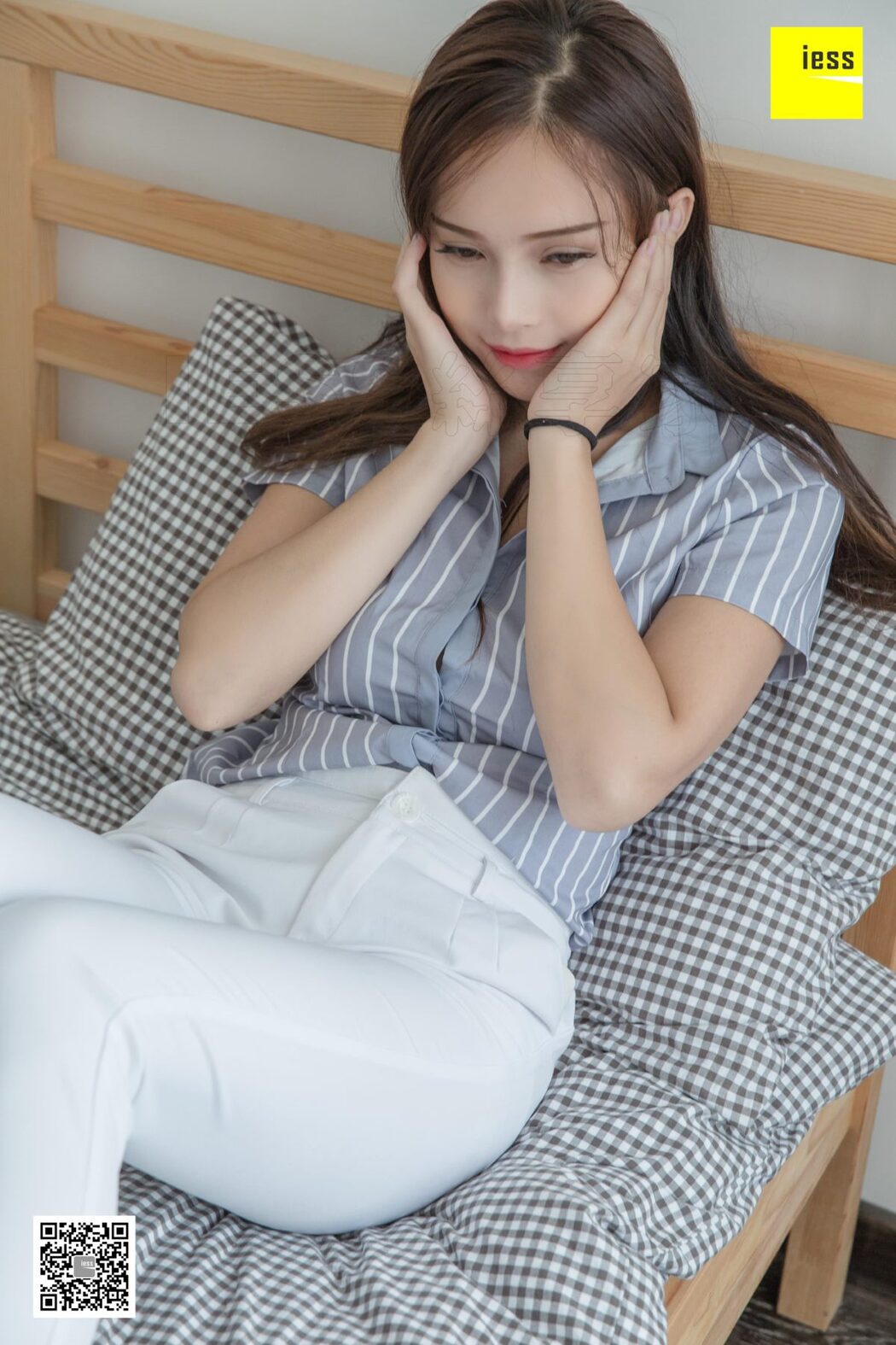 IESS异思趣向 SXJ.438 Xiao Yu