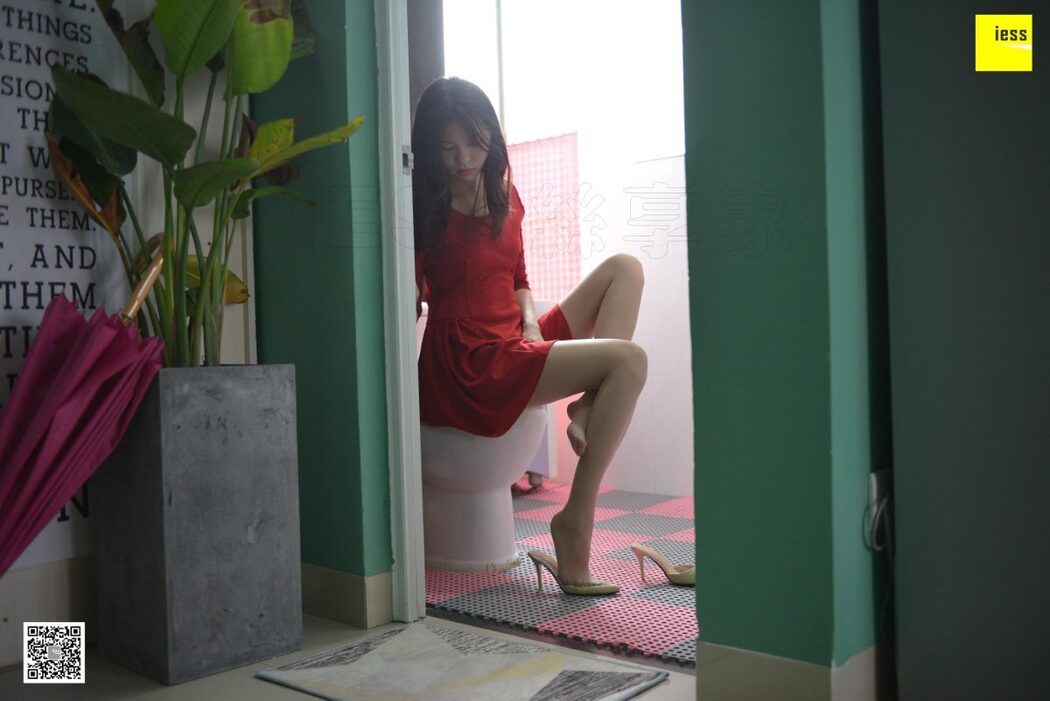 IESS异思趣向 SXJ.428 Qi Qi