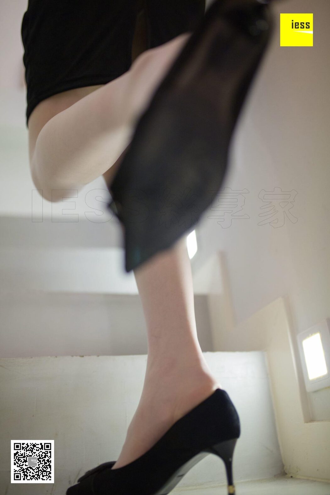 IESS异思趣向 SXJ.425 Miao Jie