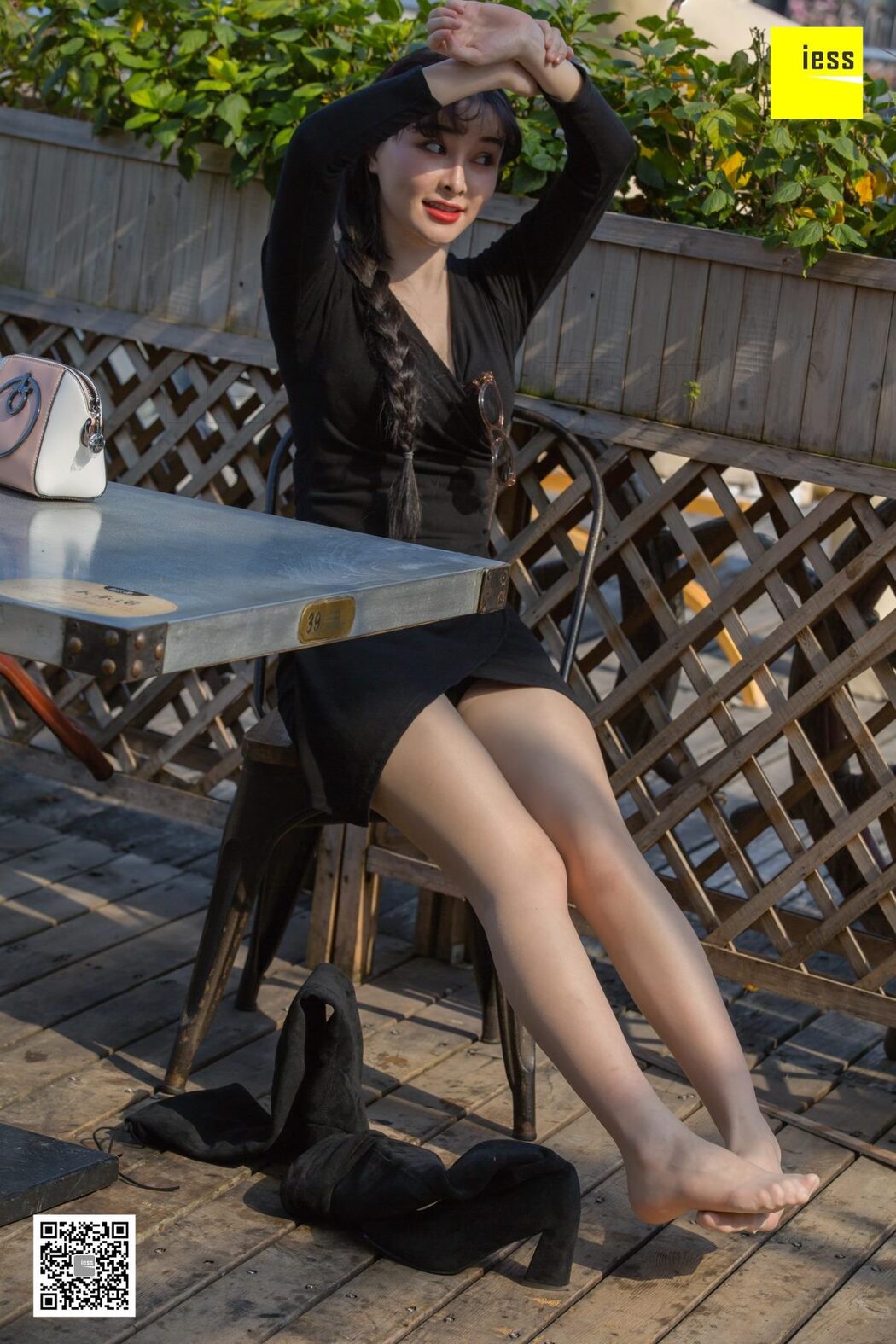 IESS异思趣向 SXJ.445 Miao Jie