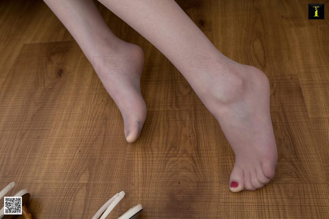 IESS异思趣向 SXJ.467 Yun Zhi