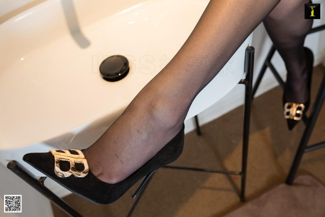 IESS异思趣向 SXJ.473 Yun Zhi