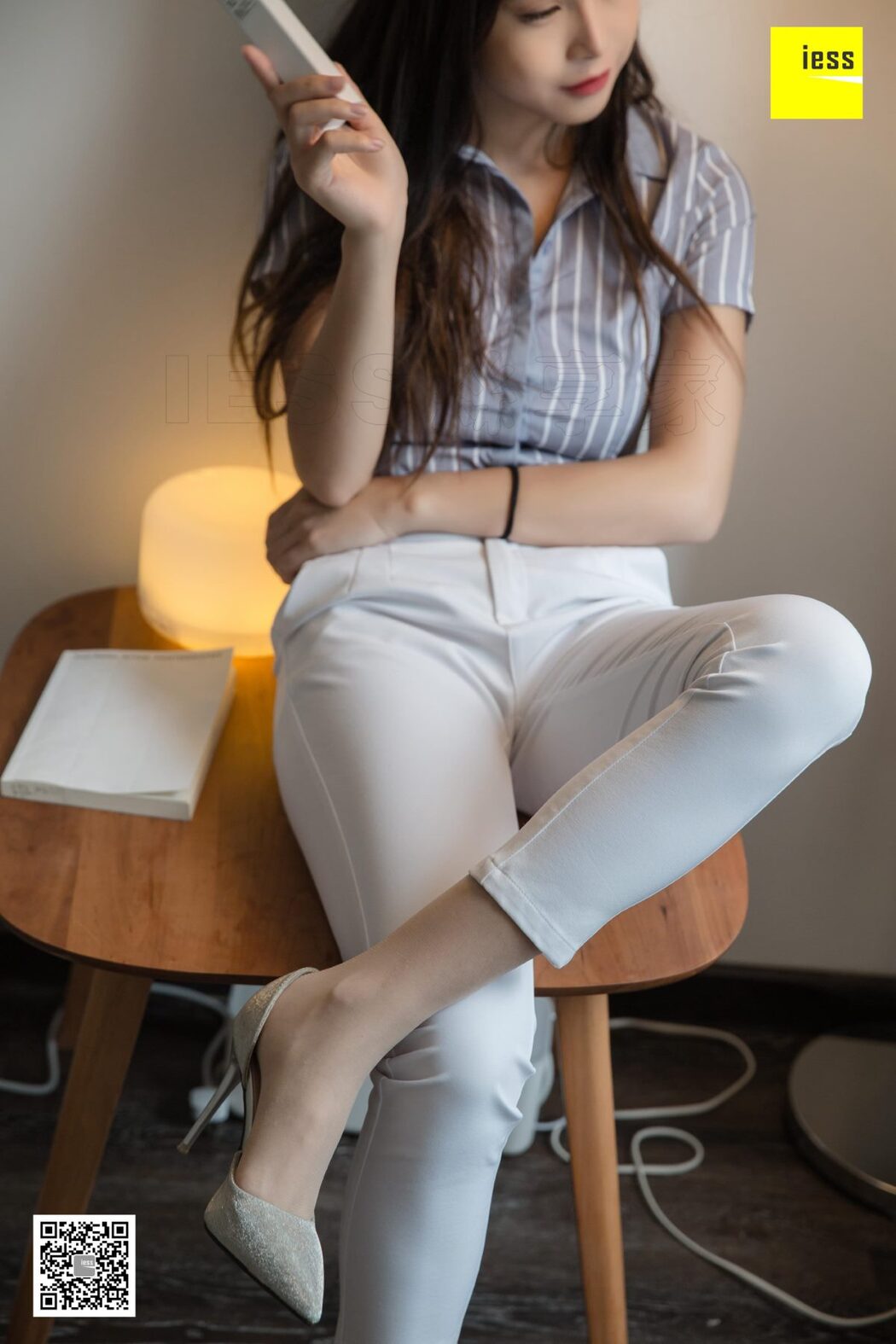 IESS异思趣向 SXJ.438 Xiao Yu