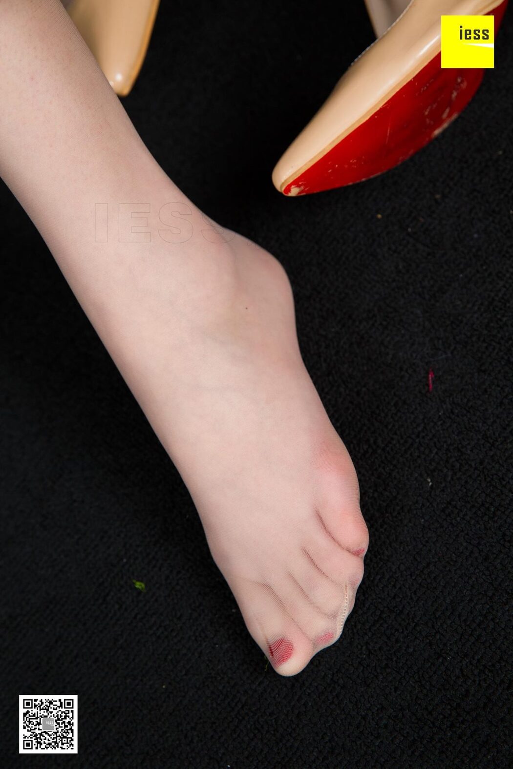 IESS异思趣向 SXJ.452 Yun Zhi