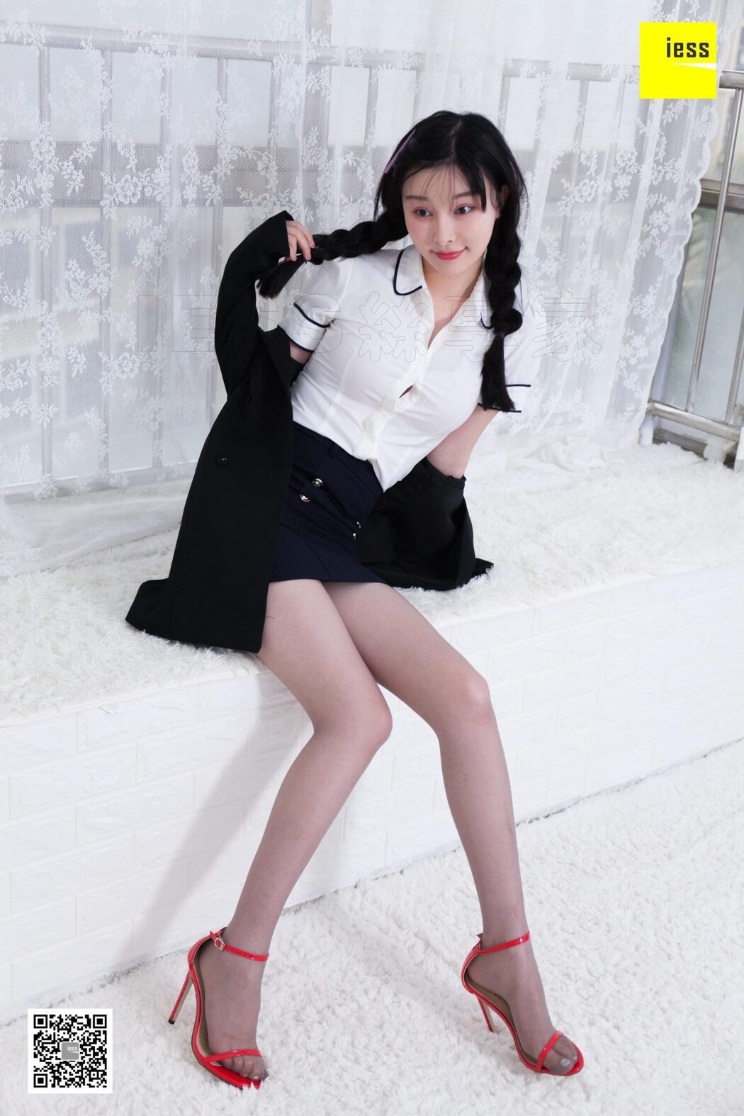 IESS异思趣向 SXJ.460 Miao Jie