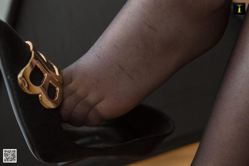 IESS异思趣向 SXJ.473 Yun Zhi