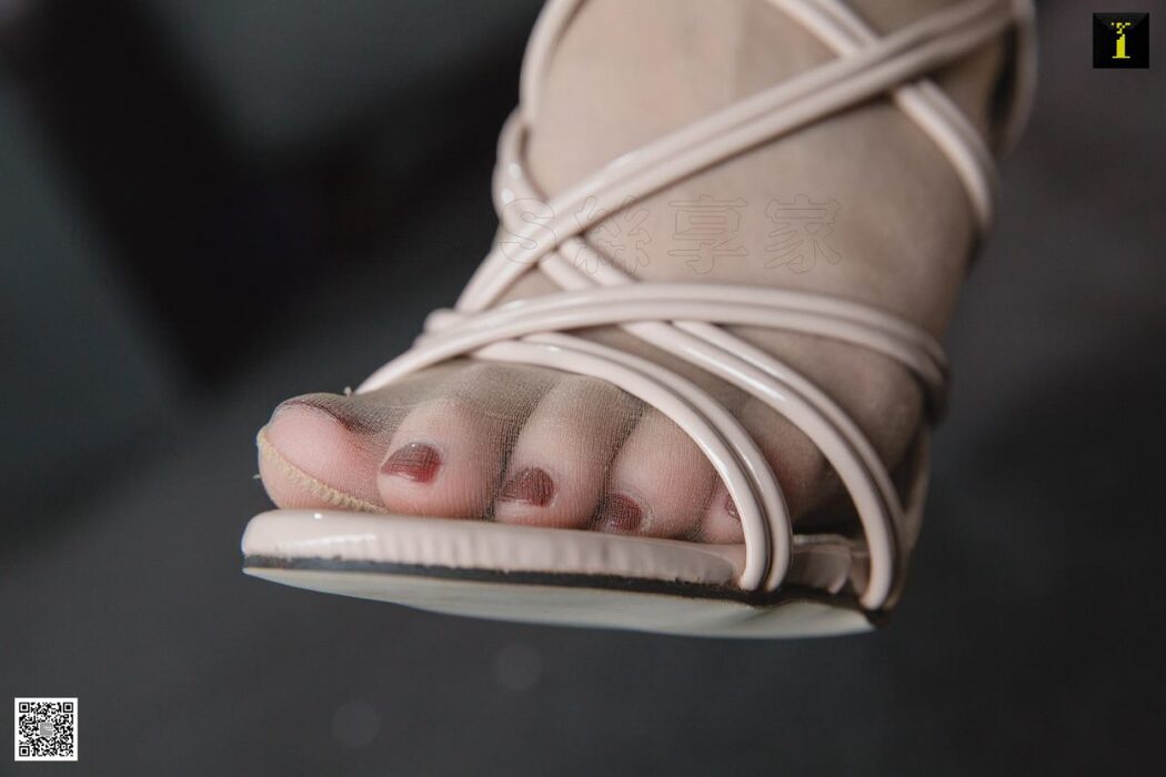 IESS异思趣向 SXJ.471 Jiu Mei