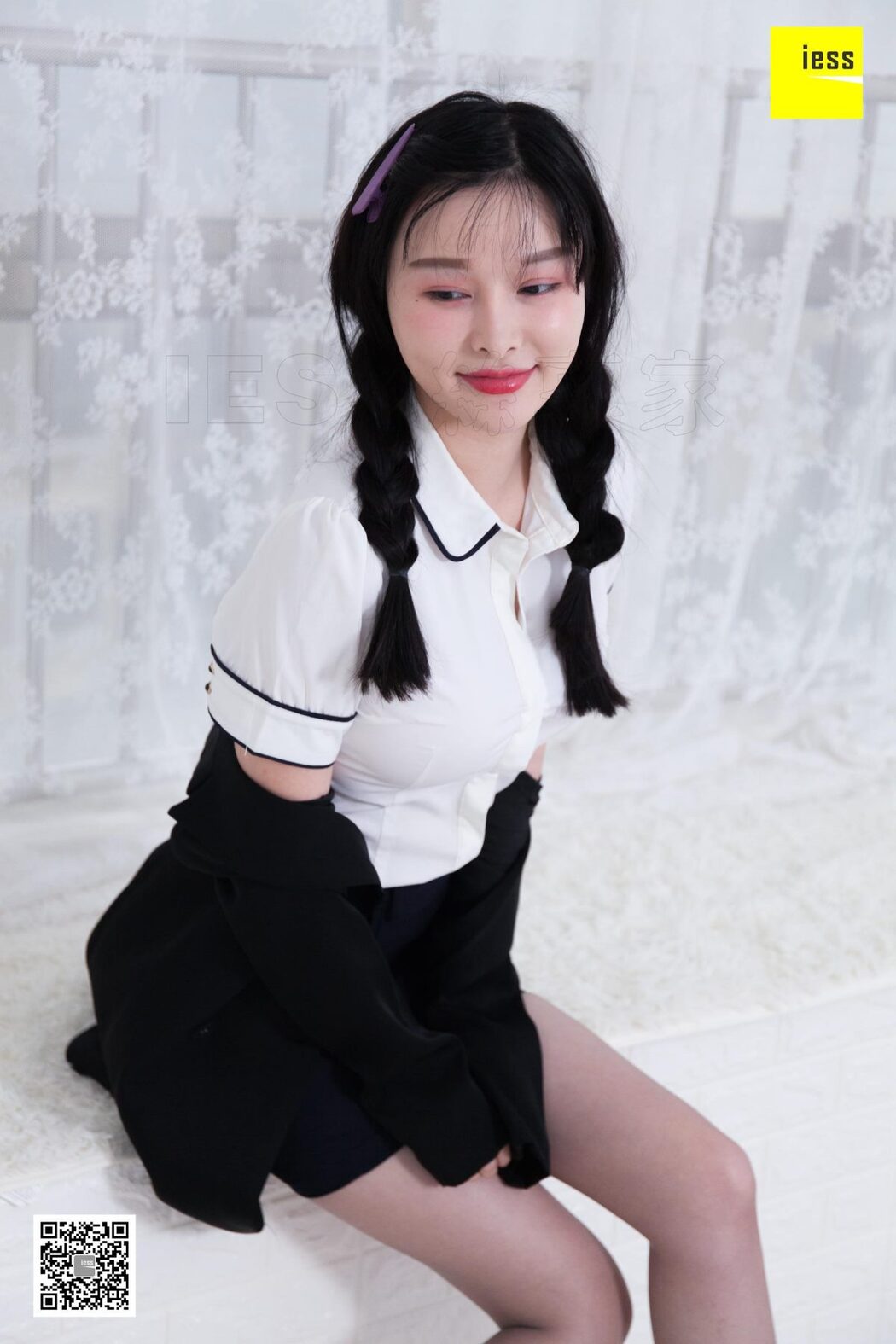 IESS异思趣向 SXJ.460 Miao Jie